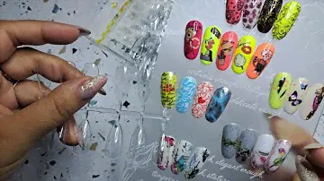 Распакова с AliExpress, очень красивые наклейки и маленькие манжетики 🤭