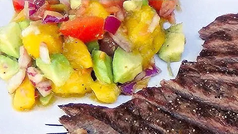 Манго-авокадо салат. Mango- avocado salad.