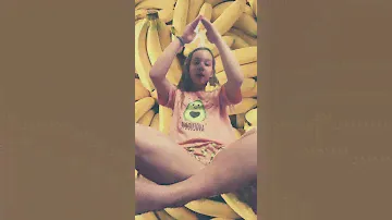 Я банан 🍌 в костюме авокадо 🥑
