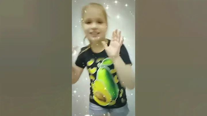 🥑 Футболка свет  Авокадо